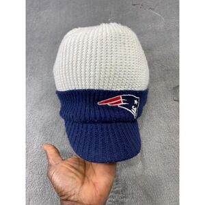 Reebok Beanie Unisex OSFM White Navy New England Patriots NFL Visor Knit Hat